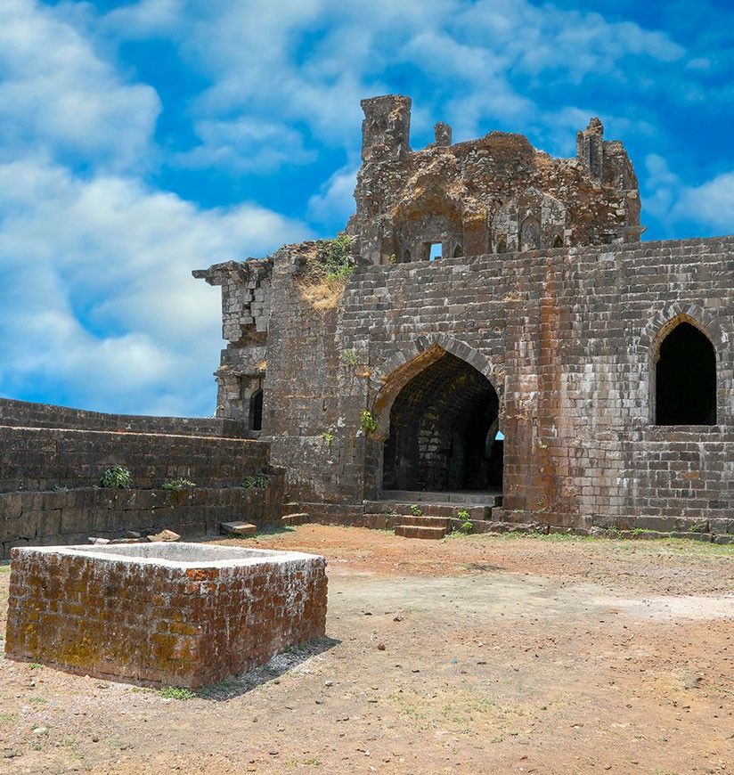 panhala-fort