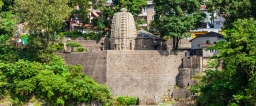 Temple Triloknath 