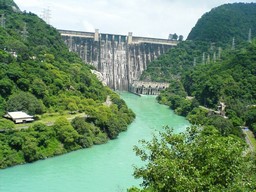 바크라 난갈 댐 