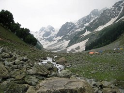 Thajiwas Glacier